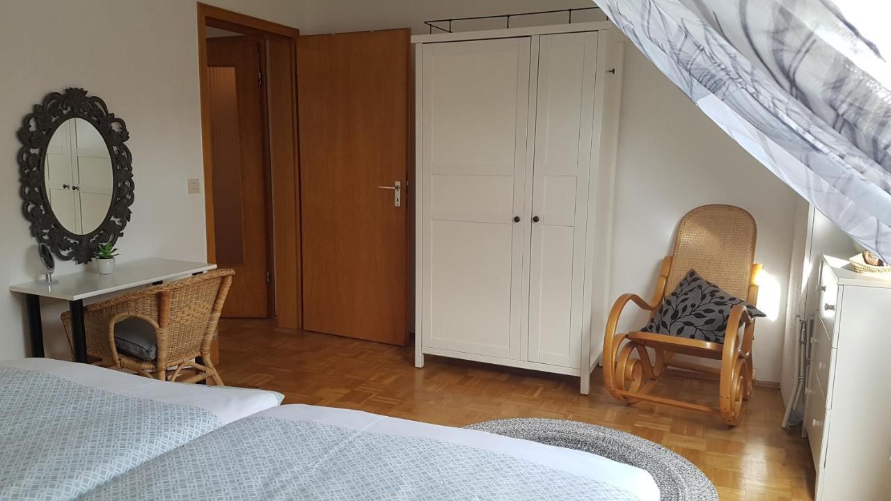 Ferienwohnung Koenen 2 nah am CentrO Oberhausen  Exterior foto
