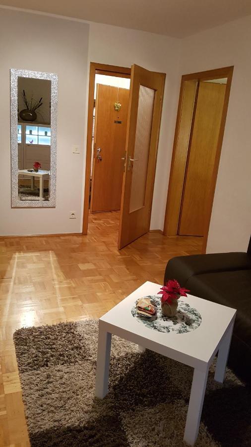 Ferienwohnung Koenen 2 nah am CentrO Oberhausen  Exterior foto