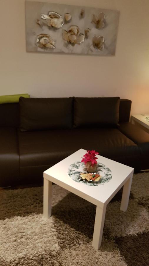 Ferienwohnung Koenen 2 nah am CentrO Oberhausen  Exterior foto